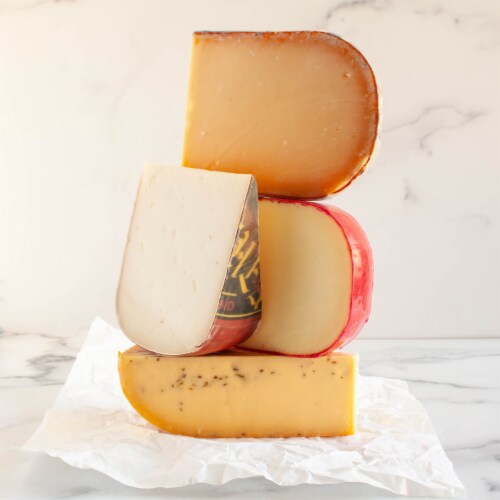 Dutch Cheese Board Gift Set (1.8 pound) Perspective: bottom