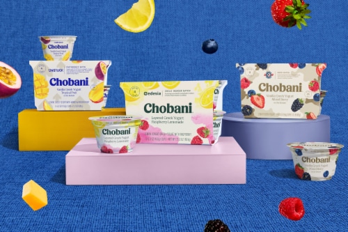 Chobani® Unstuck Vanilla Tropical Fruit Low Fat Greek Yogurt Cups Perspective: bottom