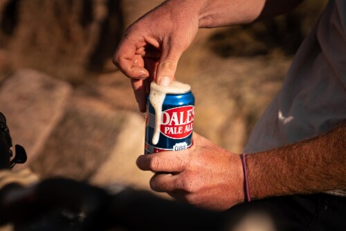 Oskar Blues Brewery Dale's Pale Ale Beer Perspective: bottom