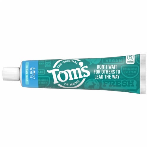 Tom’s of Maine Simply White Toothpaste Anti-Cavity with Fluoride in Clean Mint Perspective: bottom