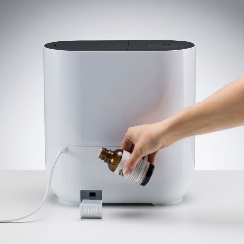 Boneco U350 Top Fill Ultrasonic Humidifier w/ Warm or Cool Mist and LED Display Perspective: bottom