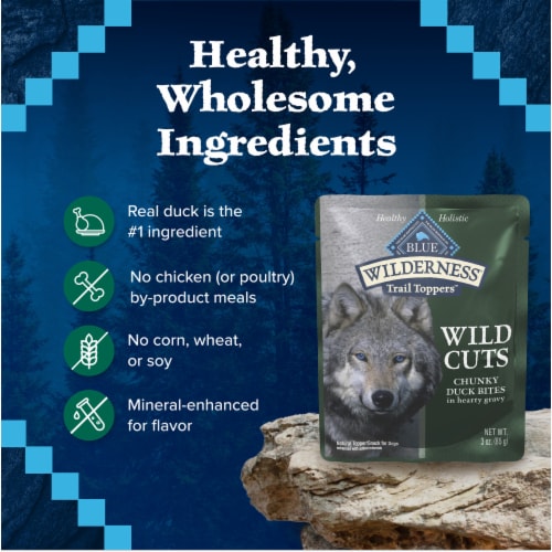 Blue Buffalo Wilderness Natural High-Protein Adult Wild Cuts Wet Dog Food Duck & Hearty Gravy Perspective: bottom