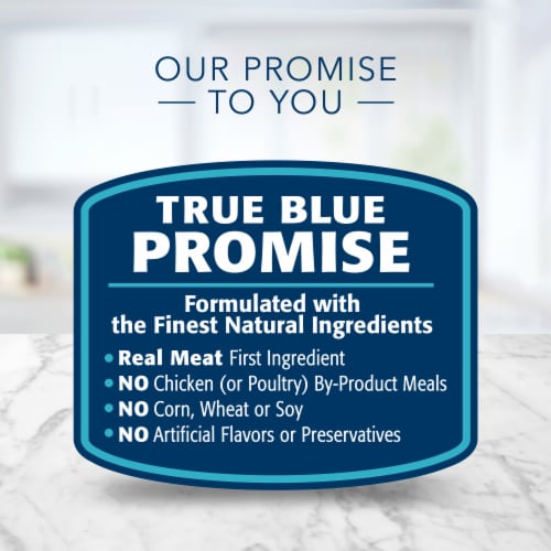 Blue Buffalo Tastefuls Natural Tuna Chicken and Fish & Shrimp Flaked Wet Cat Food Variety Pack Perspective: bottom