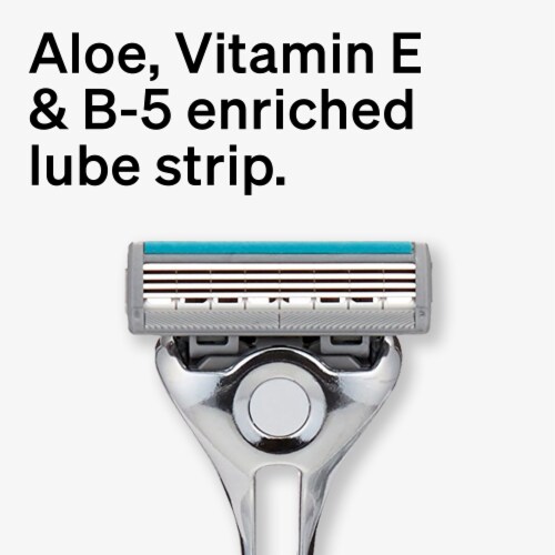 Schick Quattro Titanium 4-Blade Men's Razor and Razor Blade Refills Perspective: bottom