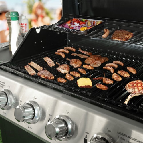 Large clearance gas barbecue