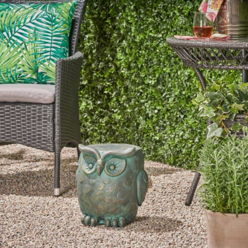 Brock Owl Garden Stool Perspective: bottom
