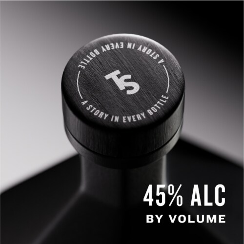 True Story Finished in White Moscatel Casks Kentucky Straight Bourbon Whiskey Perspective: bottom