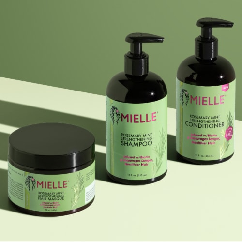 Mielle Rosemary Mint Strengthening Hair Masque Perspective: bottom