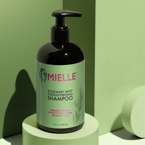 Mielle Rosemary Mint Strengthening Shampoo Perspective: bottom