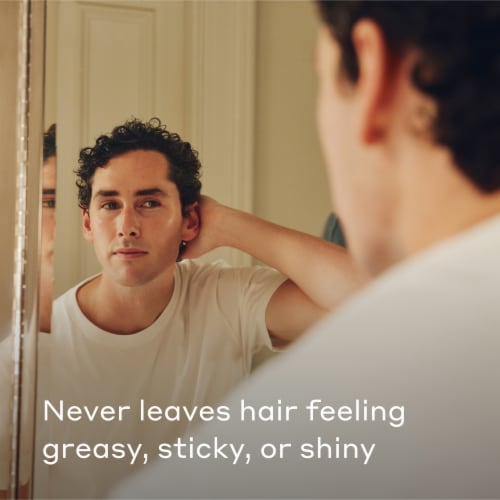Harry's Men's Texturizing Hair Putty Perspective: bottom