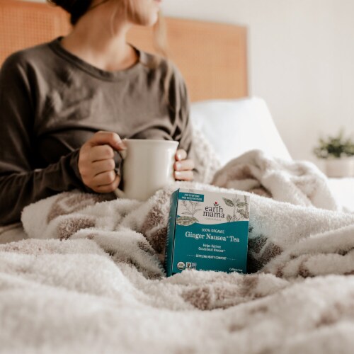 Earth Mama® Organic Ginger Nausea™ Tea Perspective: bottom