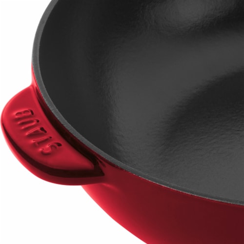 Staub Cast Iron 2.9-qt Daily Pan with Glass Lid - Grenadine Perspective: bottom