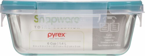 Snapware Total Solution Square Glass Storage Container - Clear Perspective: bottom