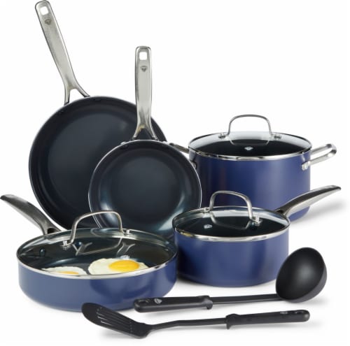 Blue Diamond Cookware Set - Blue Perspective: bottom