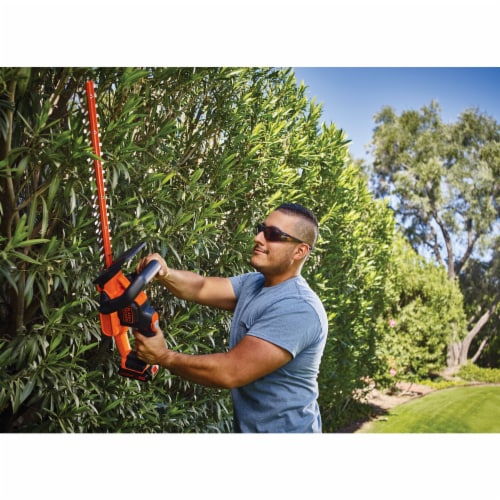 BLACK + DECKER PowerCut 22 In. 20V Lithium Ion Cordless Hedge Trimmer  LHT321, 1 - Kroger