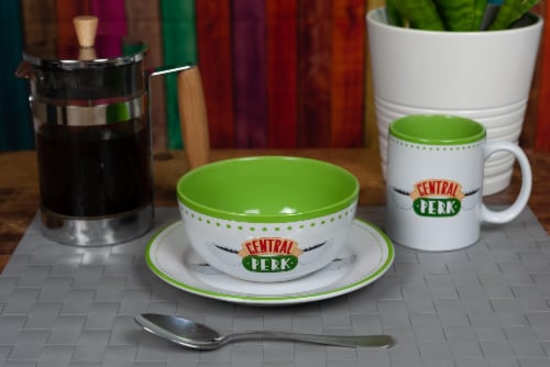 Friends Central Perk Coffee House Dining Set Collection | 3-Piece Dinner Set Perspective: bottom