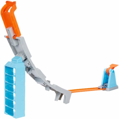 Mattel Hot Wheels® Hill Climb Champion Playset Perspective: bottom