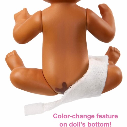 Barbie Skipper Babysitters Inc. Feeding and Changing Playset with Color-Change Baby Doll Perspective: bottom