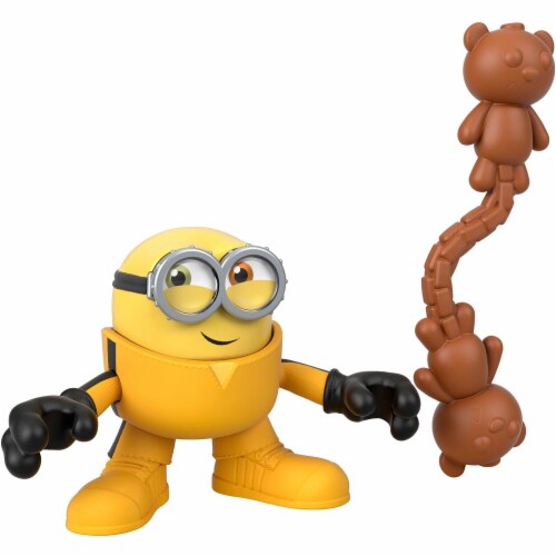 Fisher Price Despicable Me Minions: Rise of Gru Imaginext Bob with Nunchucks Mini Figure Perspective: bottom