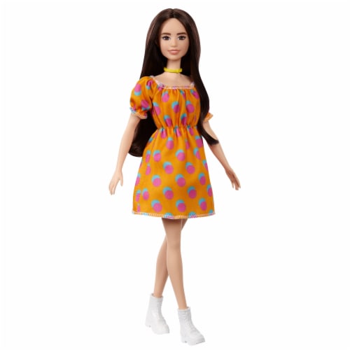 Barbie Fashionista Doll Perspective: bottom