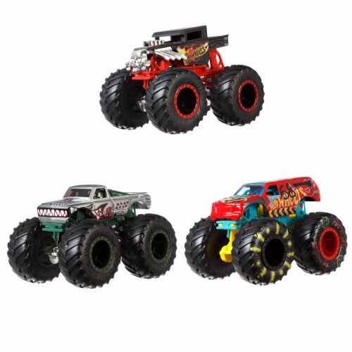 Hot Wheels® Monster Trucks™ Scale Bone Shaker Die Cast Car Perspective: bottom