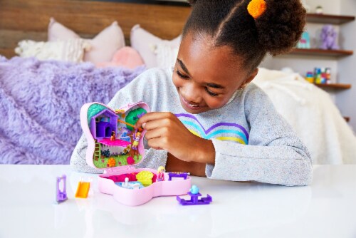 Mattel® Polly Pocket™ Backyard Butterfy Compact Playset Perspective: bottom