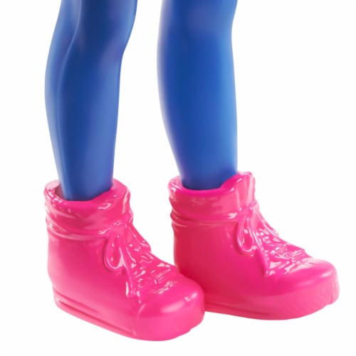 Barbie® Chelsea™ Career Construction Doll Perspective: bottom