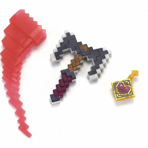 Minecraft Dungeons Greta Action Figure Perspective: bottom