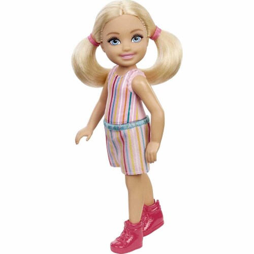 Barbie Chelsea Doll Perspective: bottom