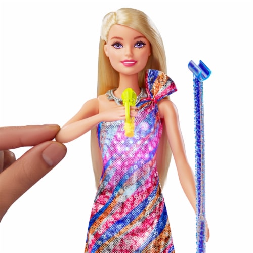 Mattel Barbie® Big City Big Dreams Doll Perspective: bottom