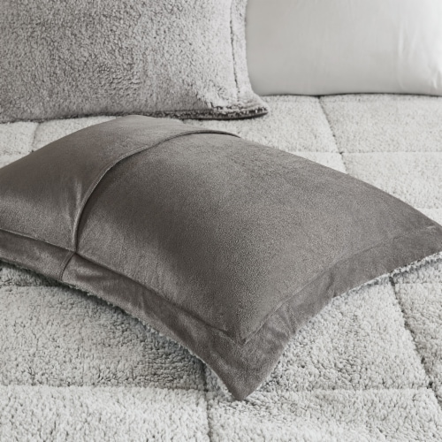 HD Designs Sherpa Comforter Set - Green Perspective: bottom