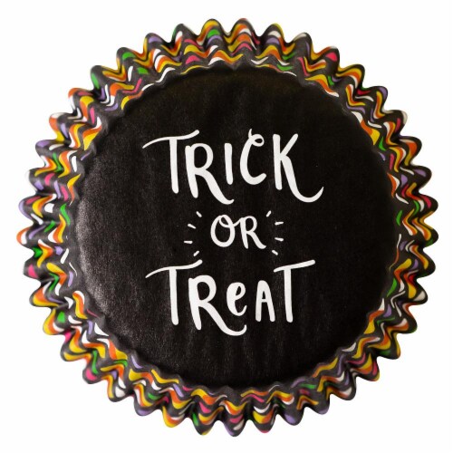 Holiday Home® Trick or Treat Baking Cups Perspective: bottom