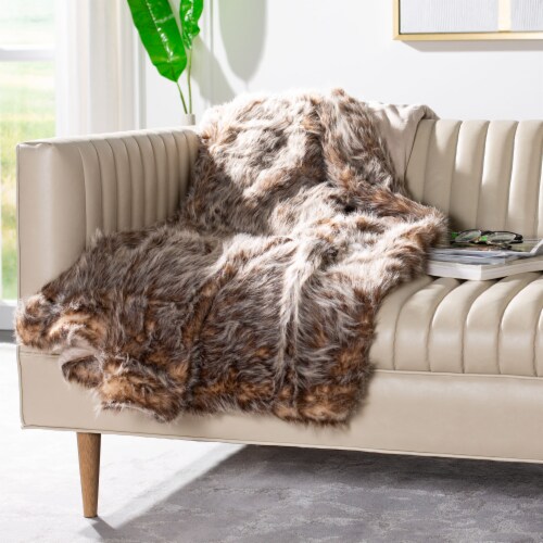 Safavieh Dusty Fur Throw - Grey Perspective: bottom