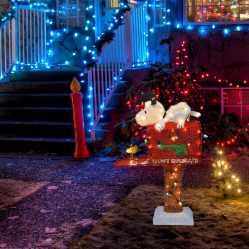 ProductWorks Peanuts 36in Snoopy on The Mailbox Prelit