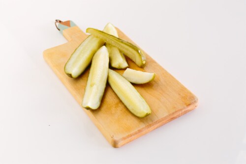 McClure's® Garlic & Dill Pickle Spears Perspective: bottom