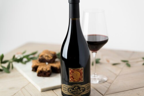 Cherry Pie San Pablo Bay Block Pinot Noir Perspective: bottom