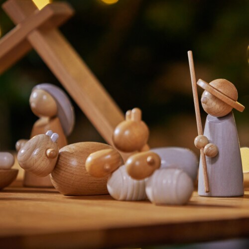 HABA Nativity Scene 12-Piece Set (Made in Germany) Perspective: bottom