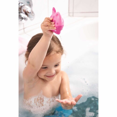 HABA Water Friends Ocean Fishing Fun Bath Toy with 5 Squirting Fish Perspective: bottom