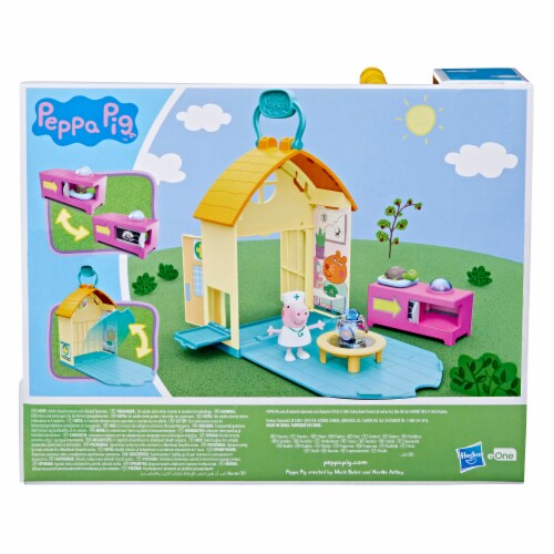 Peppa Pig's House Playset with 4 Figures Fold Out House with Carrying  Handle