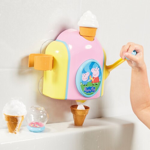 Tomy Peppa Pid™ Bubble Ice Cream Maker Perspective: bottom