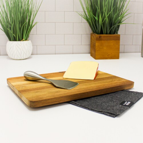 BergHOFF Aaron Probyn Stainless Steel Gorge Wedge Cheese Knife Perspective: bottom