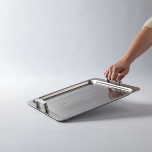 BergHOFF Ron 13.75-Inch 18/10 Stainless Steel 5-Ply Teppanyaki Plate Perspective: bottom