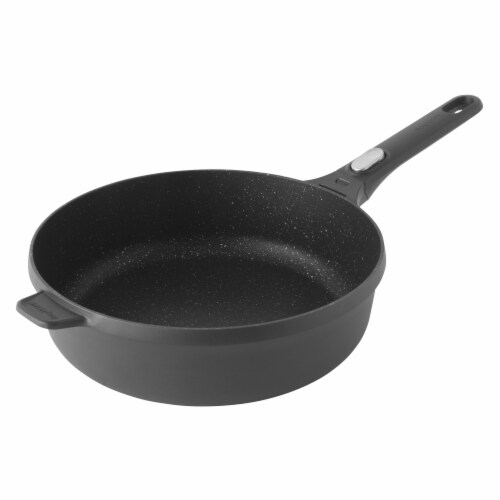 BergHOFF Cast Aluminum Saute Pan with Cover - Black Perspective: bottom