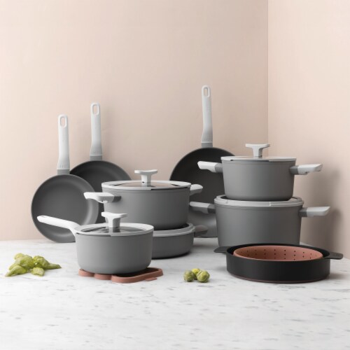 BergHOFF Leo Covered Stockpot - Grey Perspective: bottom