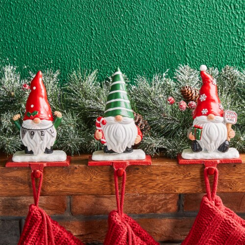 Glitzhome Gnomes Resin Stocking Holder - 3 Piece Perspective: bottom