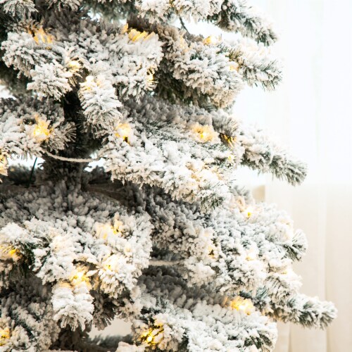 Glitzhome 7.5 Feet Flocked Layered Spruce Faux Christmas Tree with 350 Warm White Lights Perspective: bottom