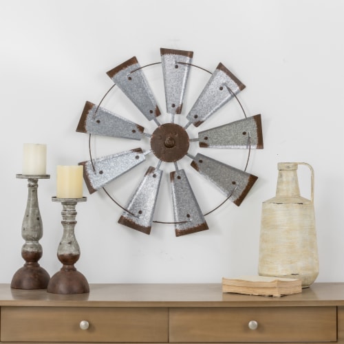 Glitzhome Rustic Farmhouse Round Metal Windmill Wall Decor, Country Farm Home Decoration Perspective: bottom