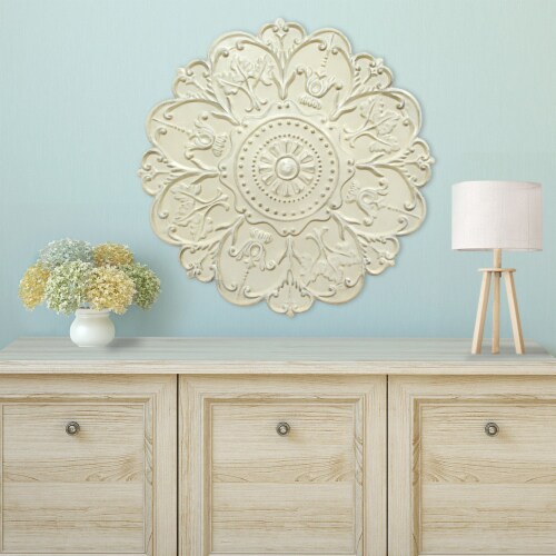 Stratton Home Decor Rustic Farmhouse Medallion Wall Decoration Art Shabby White 1 Piece Kroger