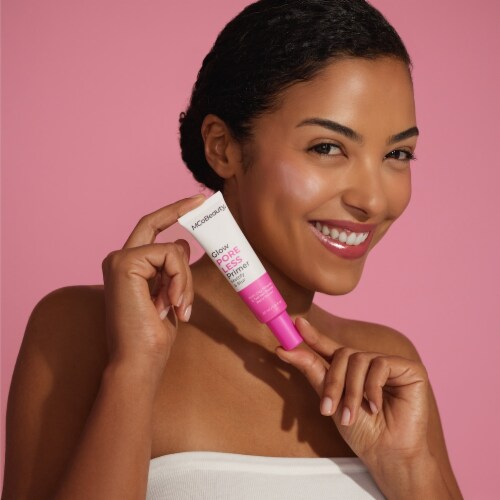 MCoBeauty Glow Poreless Primer Mattify & Blur Perspective: bottom