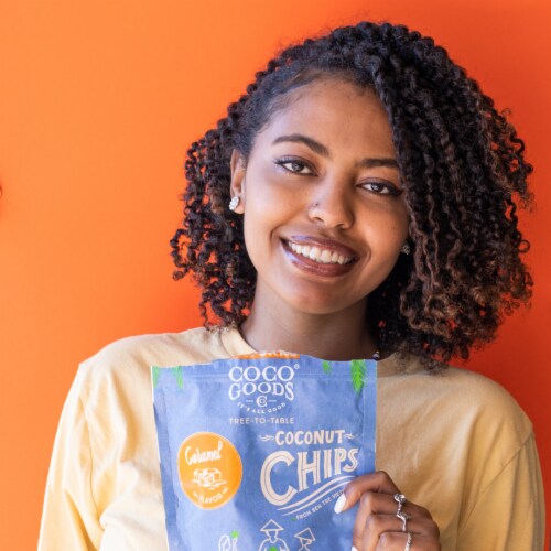 CocoGoods Natural Toasted Coconut Chips Caramel 3.5 oz, Zip lock Bag Perspective: bottom
